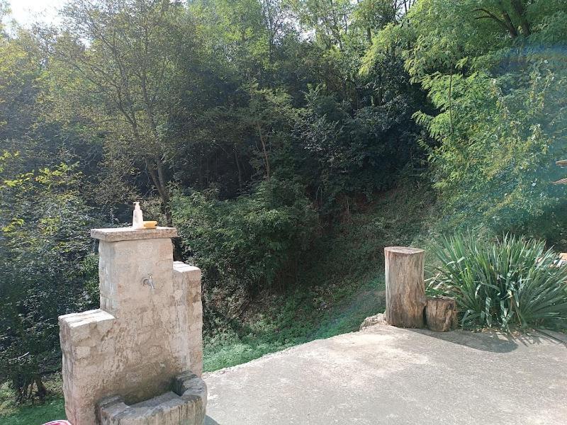 Vikendica Ovcar Banja Vila Čačak Exterior foto