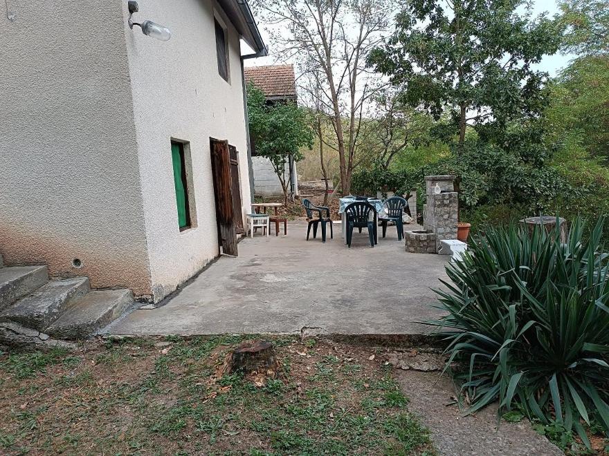 Vikendica Ovcar Banja Vila Čačak Exterior foto